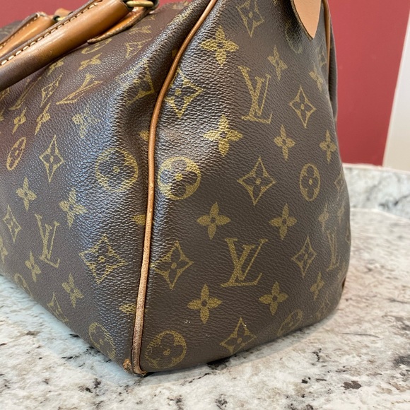 Louis Vuitton Speedy - Picture 7 of 16